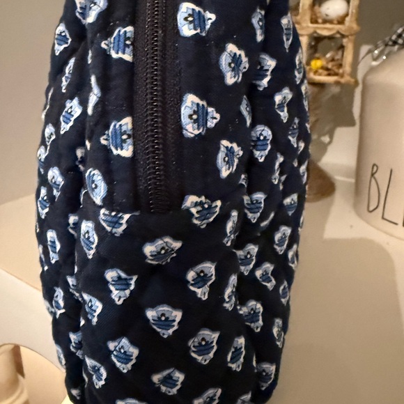 Retired Vintage Vera Bradley Nantucket Navy Small Cosmetic Bag Lined - Picture 4 of 6